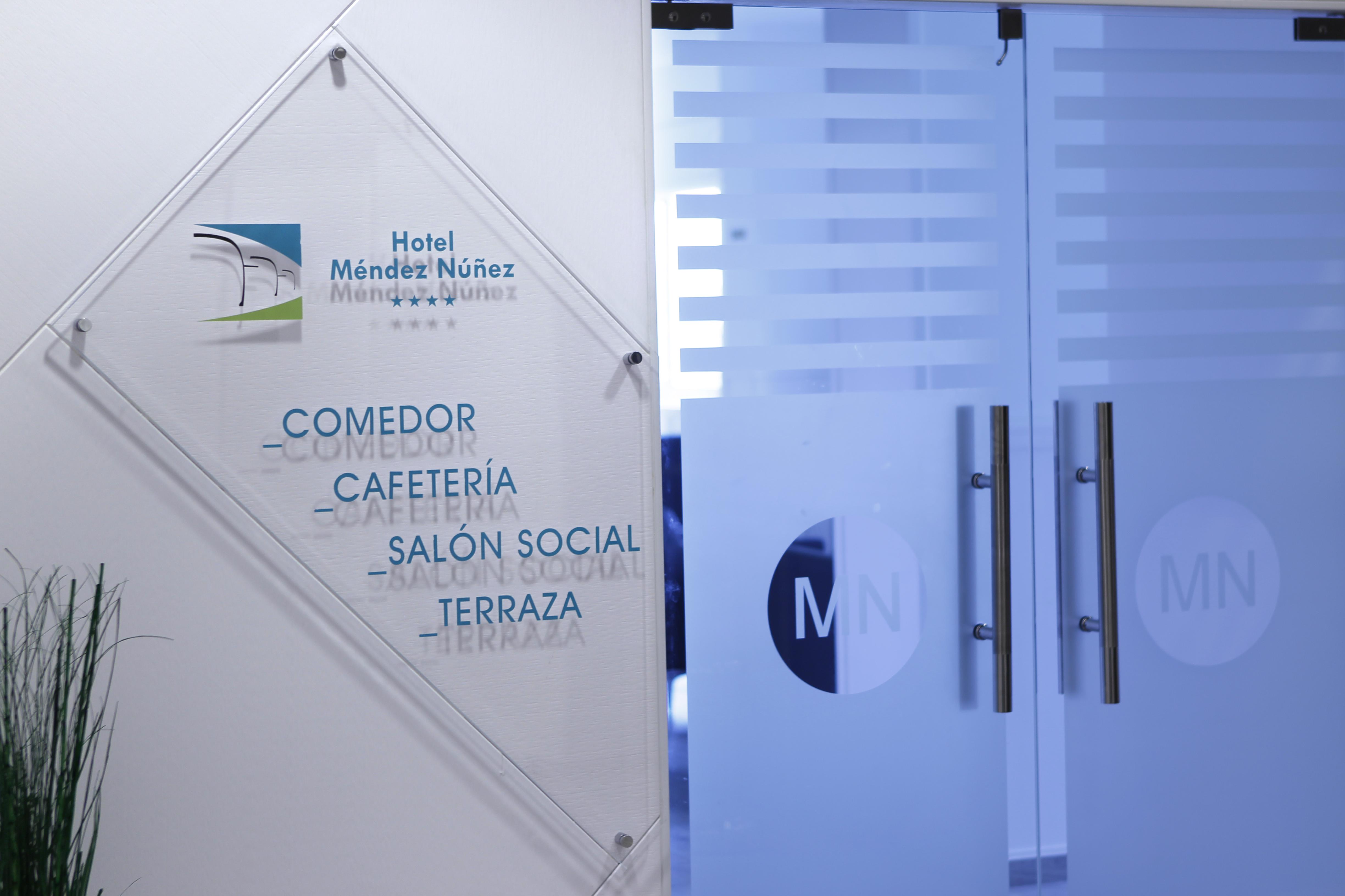 לוגו Hotel Mendez Nunez מראה חיצוני תמונה