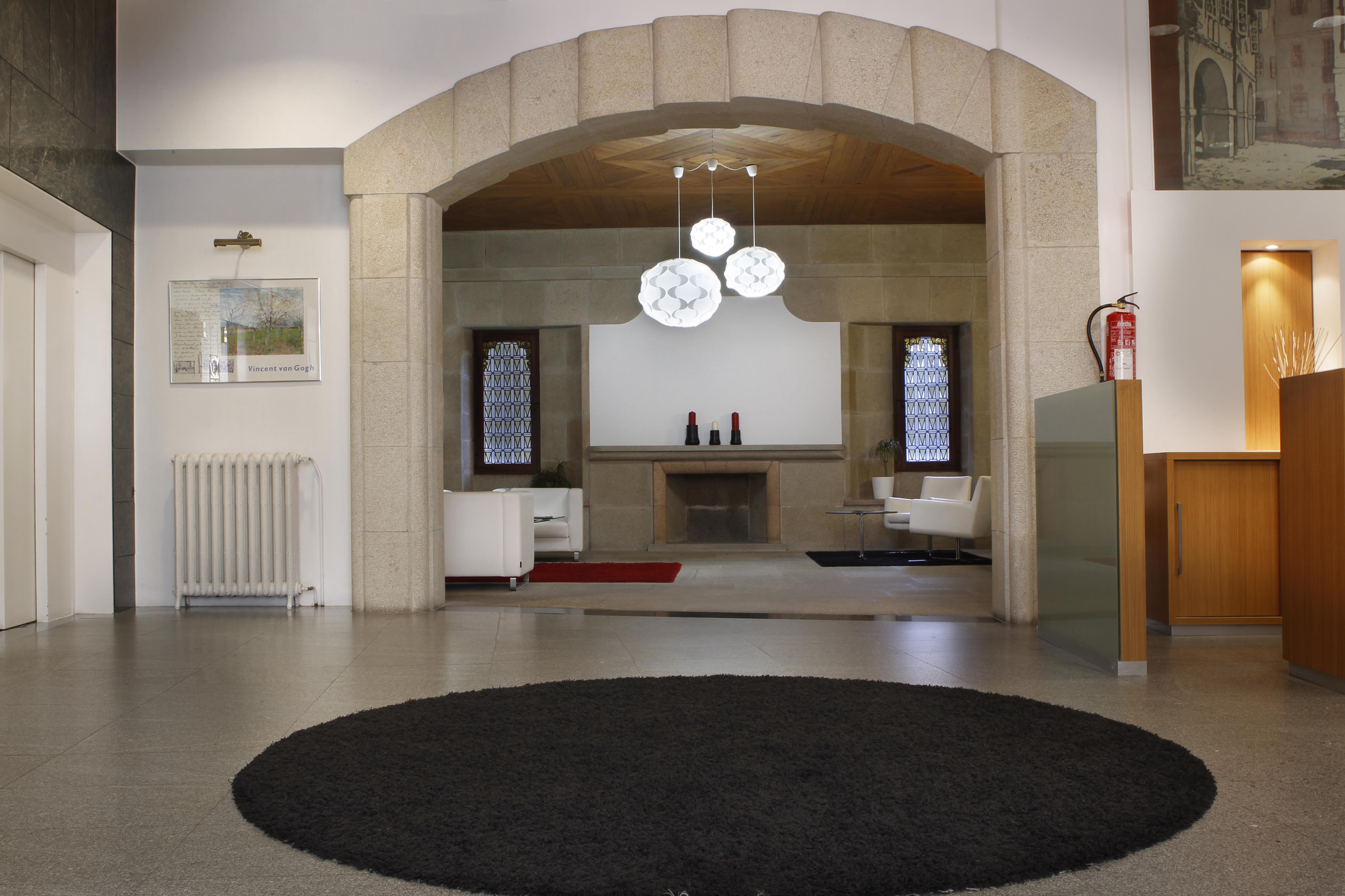 לוגו Hotel Mendez Nunez מראה חיצוני תמונה