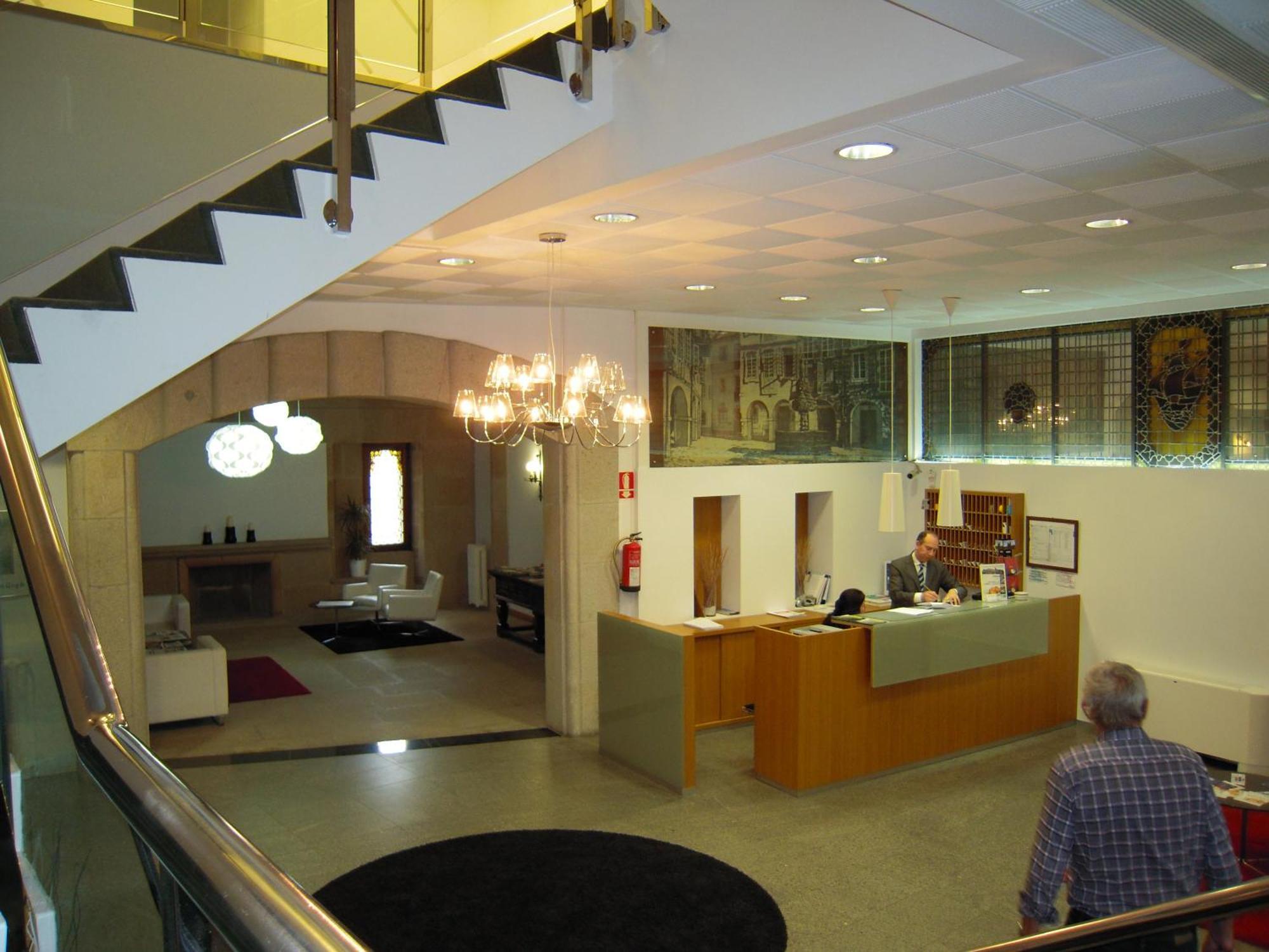לוגו Hotel Mendez Nunez מראה חיצוני תמונה