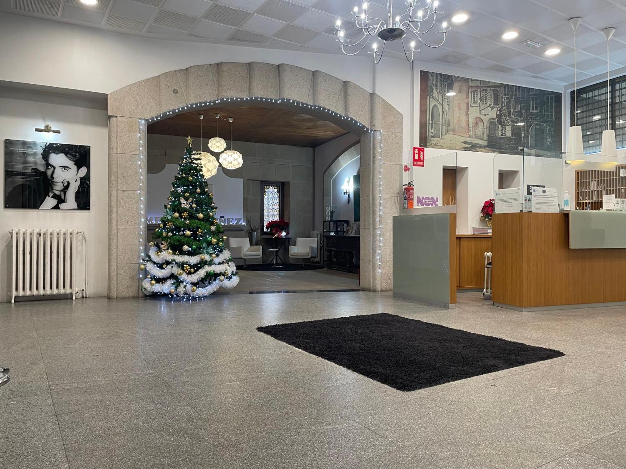 לוגו Hotel Mendez Nunez מראה חיצוני תמונה