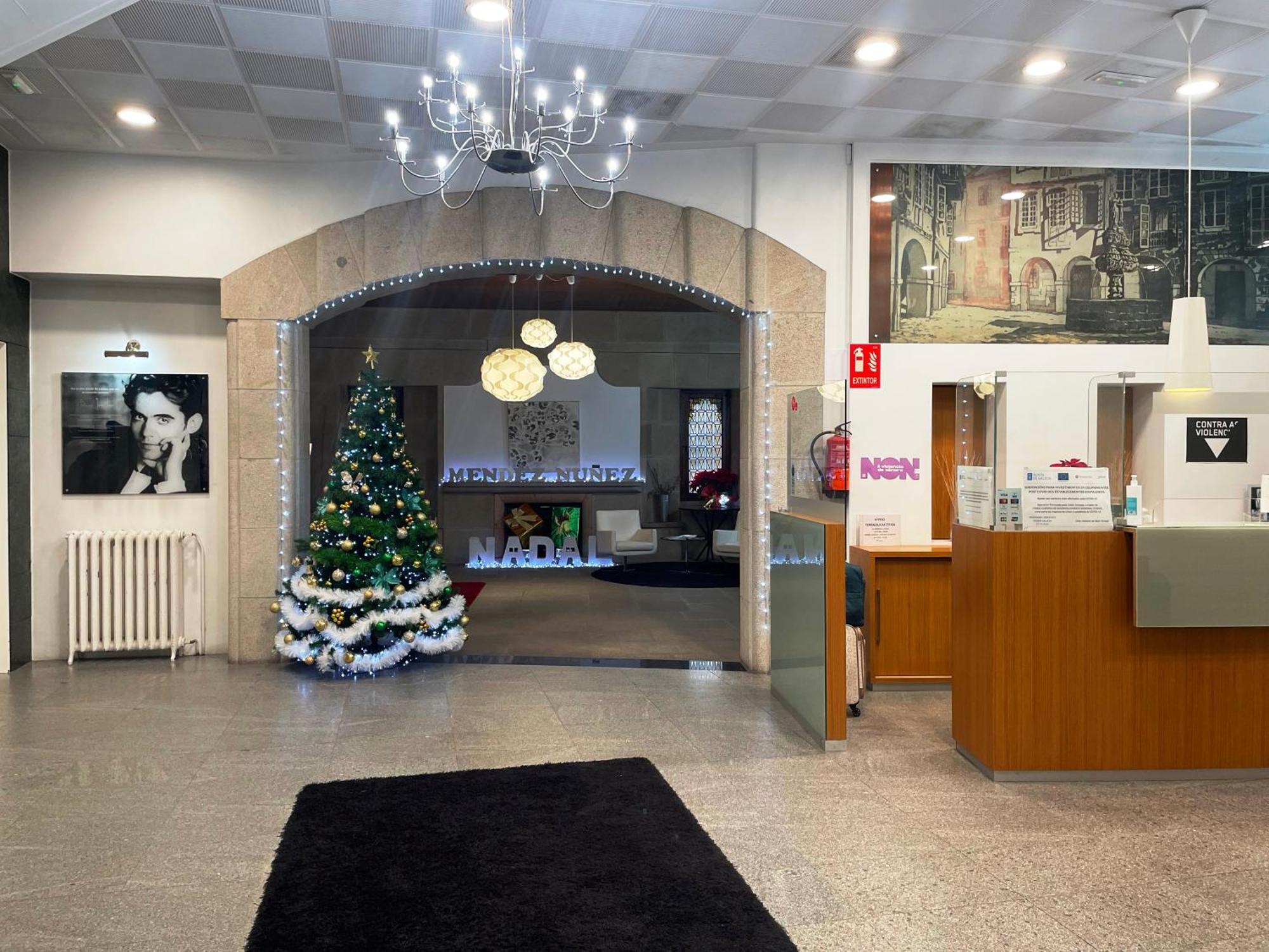 לוגו Hotel Mendez Nunez מראה חיצוני תמונה