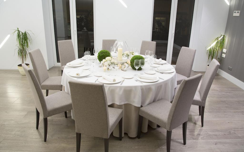 לוגו Hotel Mendez Nunez מראה חיצוני תמונה